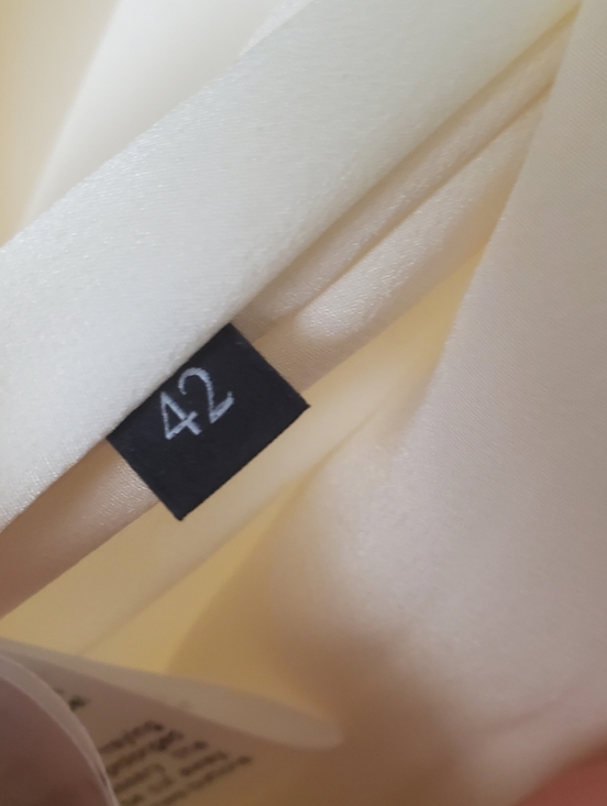 Gucci Cream Wool Long Sleeve Bow Tie Neck Dress Size 42 Italy - Picture 12 of 16